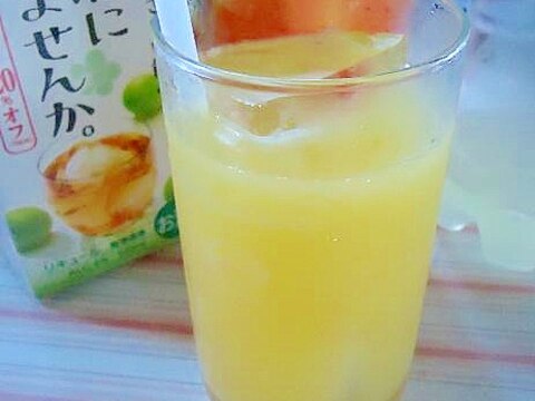 ホエー入り　梅酒のオレンジジュース割り